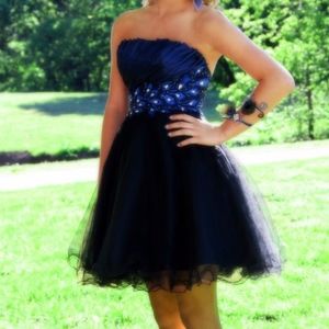 Blue Strapless Prom Dress
